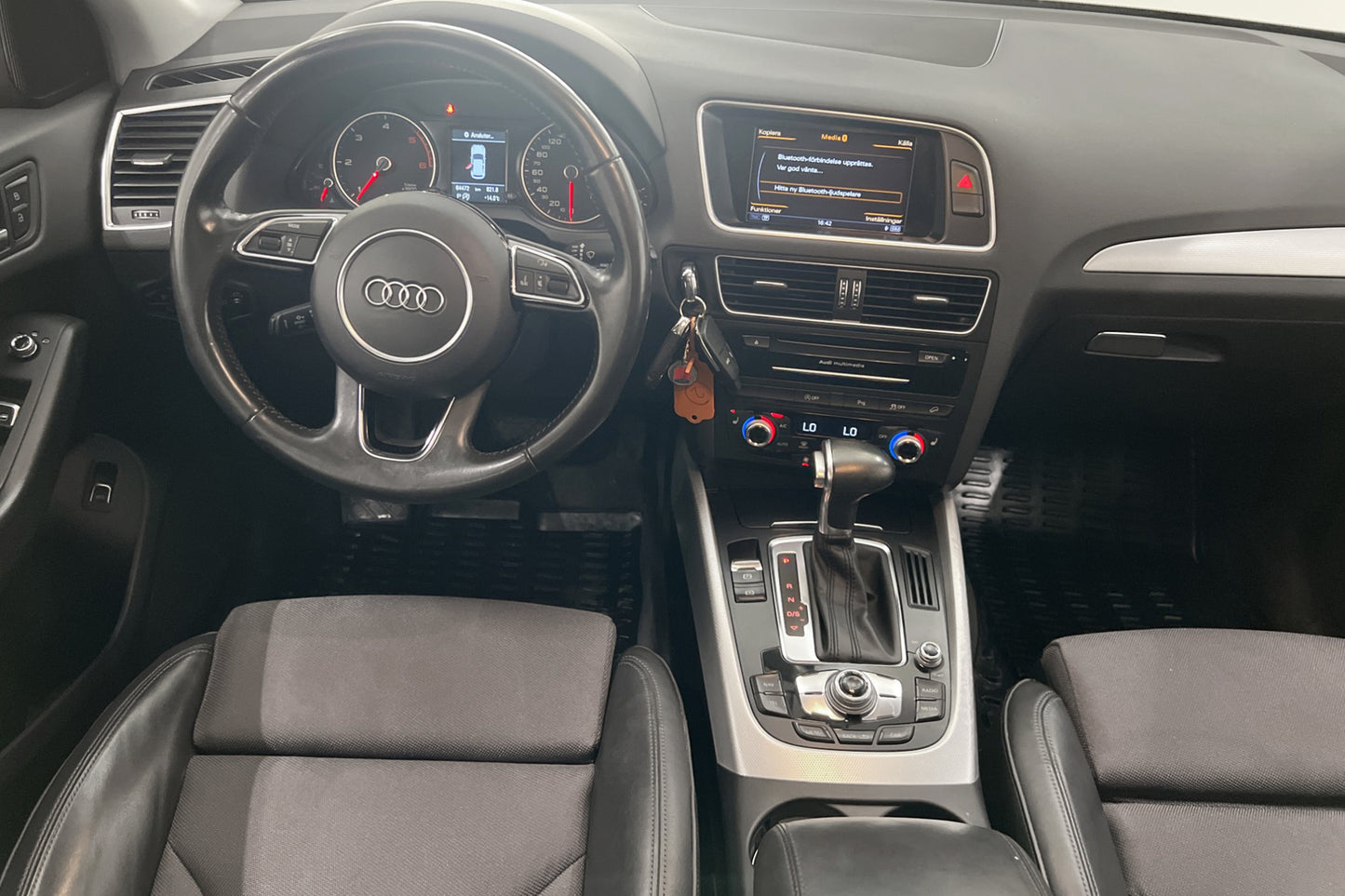 Audi Q5 2.0 TDI quattro 190hk Proline Värmare Navi Drag