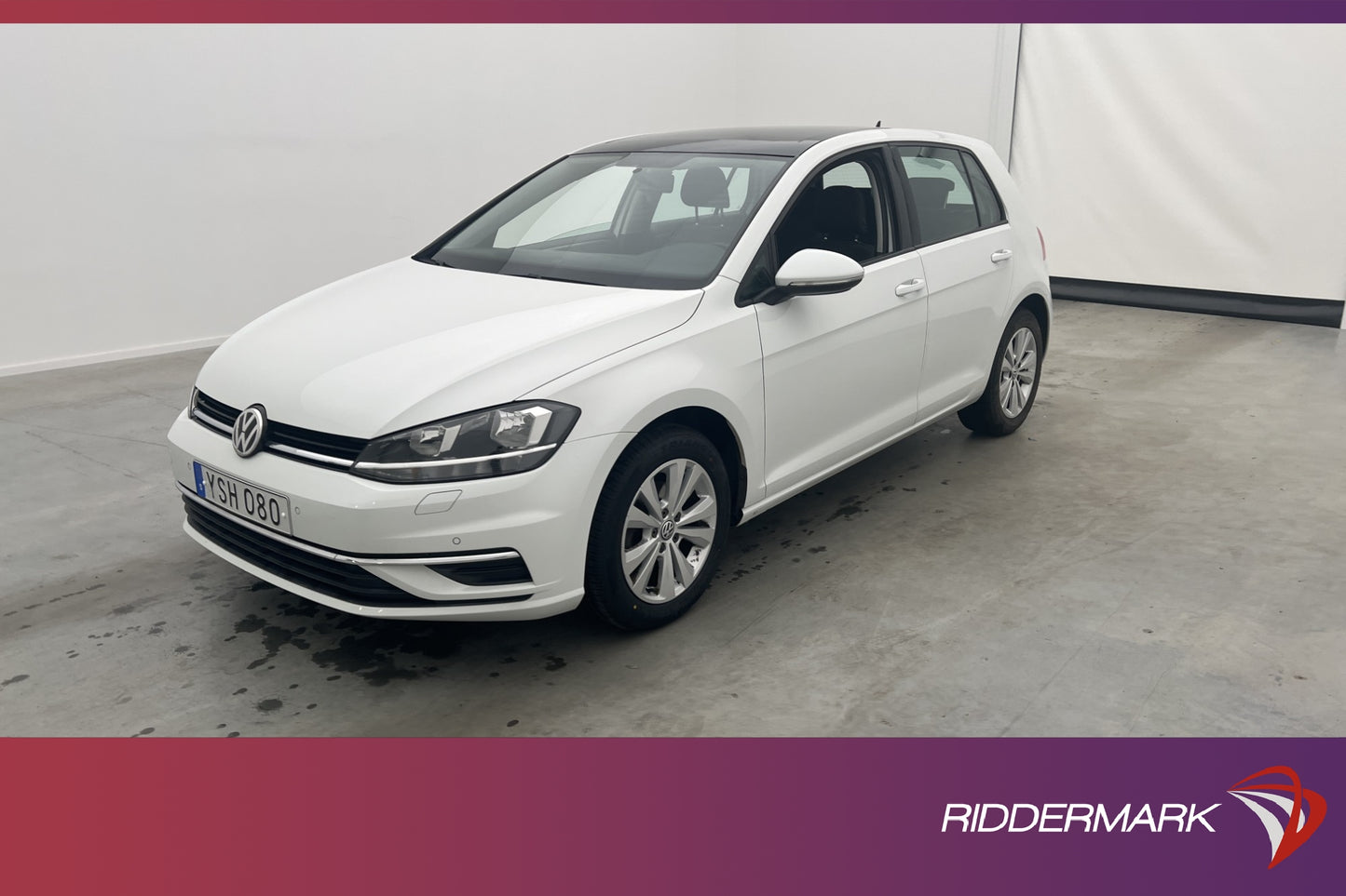 Volkswagen Golf 1.0 TSI 110hk Pano Sensorer Välservad