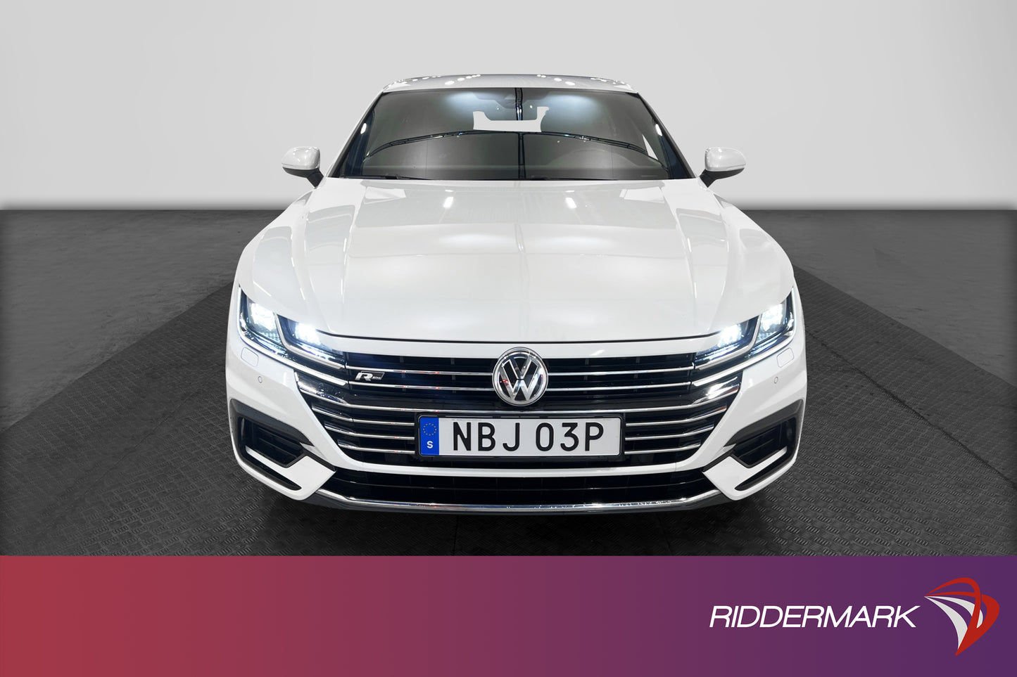 Volkswagen Arteon GT 2.0 TDI 4M R-line Värmare Cockpit Drag