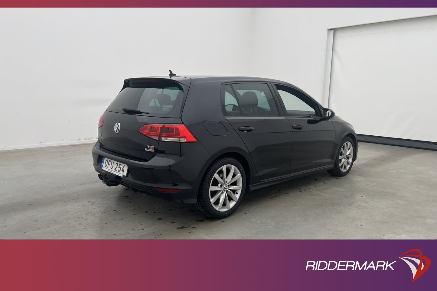 Volkswagen Golf 1.4 TSI 150hk R-Line Kamera Drag 0,52L/Mil