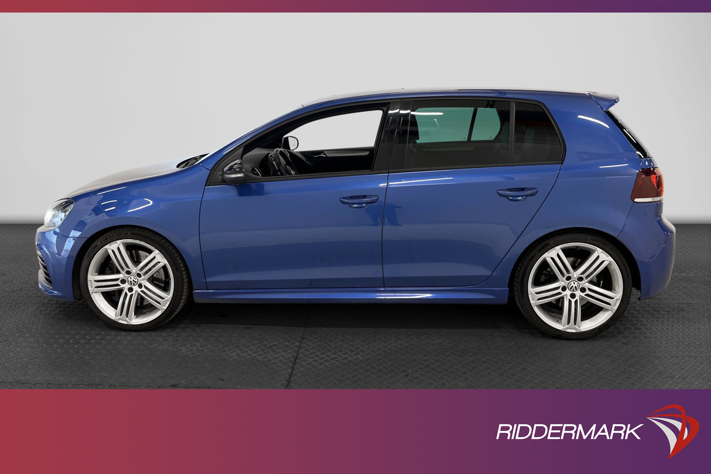 Volkswagen Golf R 2.0 270hk 4M Taklucka Dynaudio Skinn