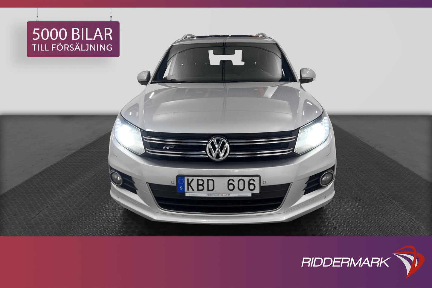 Volkswagen Tiguan TDI 177hk R-line Värmare Pano Skinn Drag