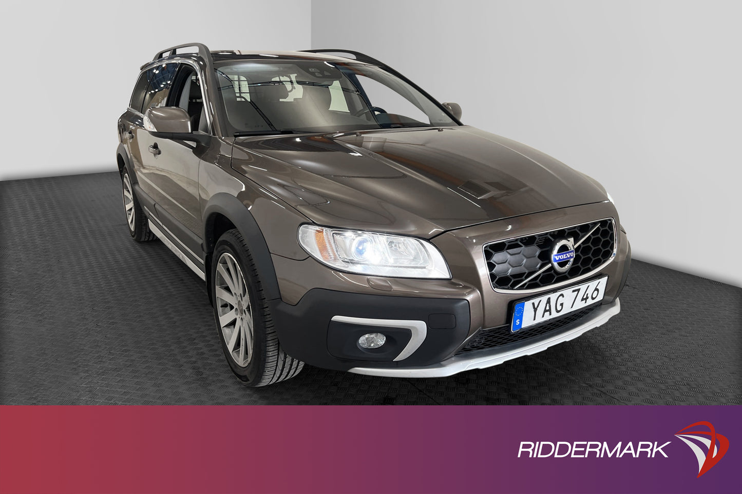 Volvo XC70 D4 181hk AWD Summum D-värm Kamera VOC Drag