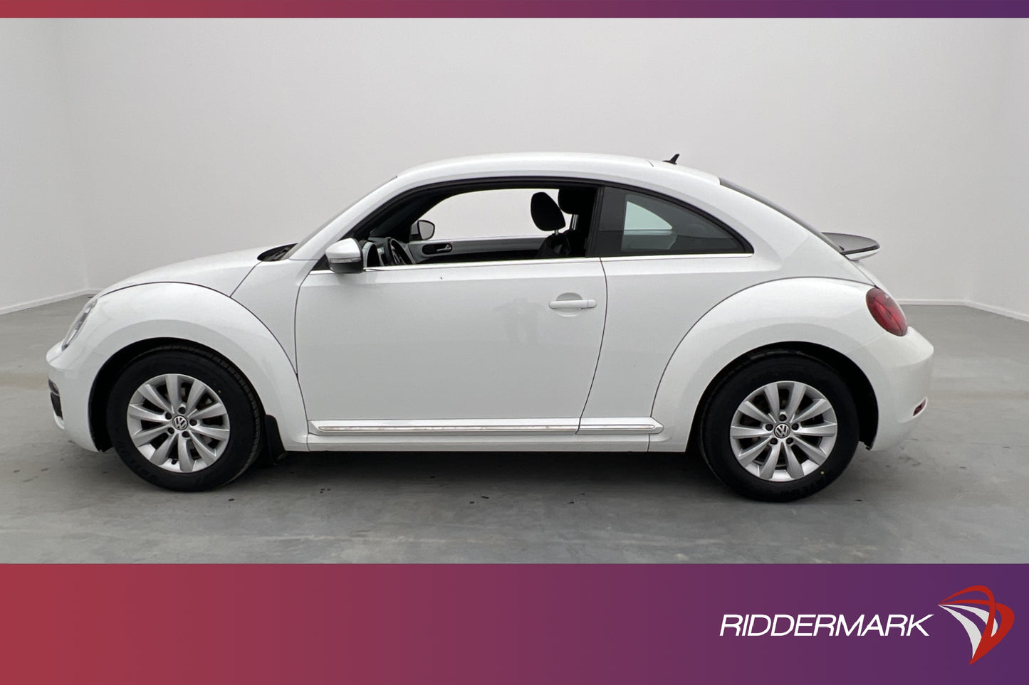 Volkswagen Beetle 1.4 TSI 150hk 2 Bruk Apple CarPlay Välserv