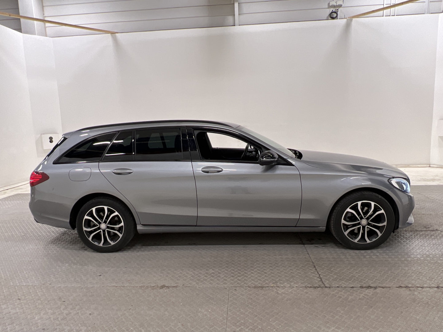 Mercedes-Benz C 220 T d 4M 170hk Burmester Navi D-Värm