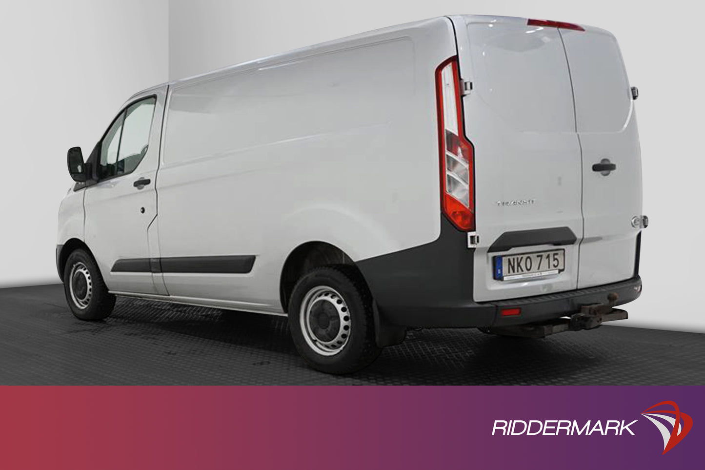 Ford Transit Custom 2.2 TDCI 3-sits Värmare Dragkrok Moms