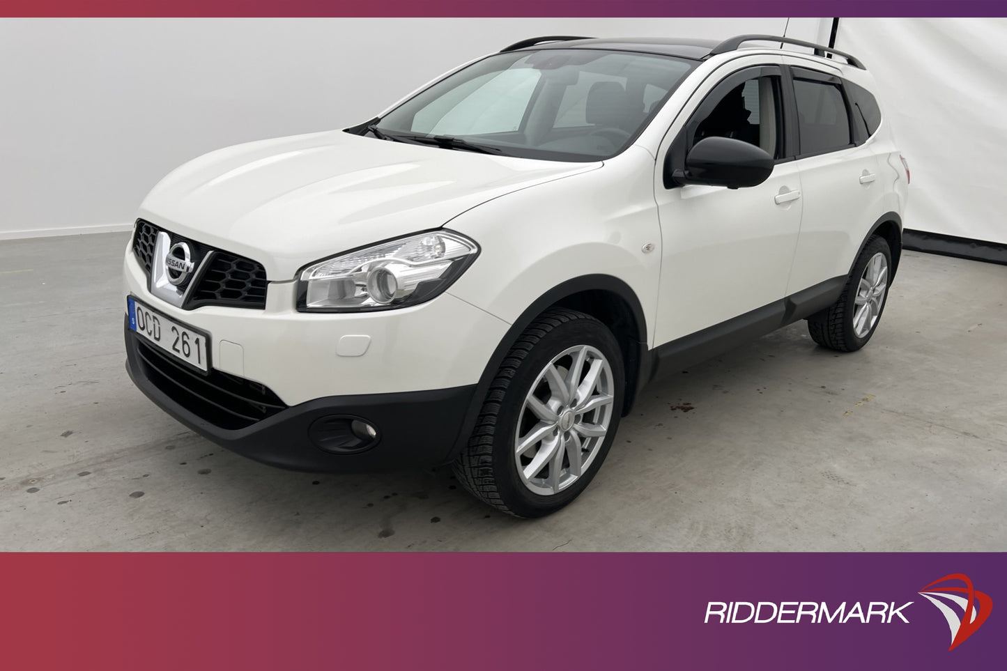 Nissan Qashqai+2 1.6 dCi 130hk 7-Sits Värmare Pano 360° Navi