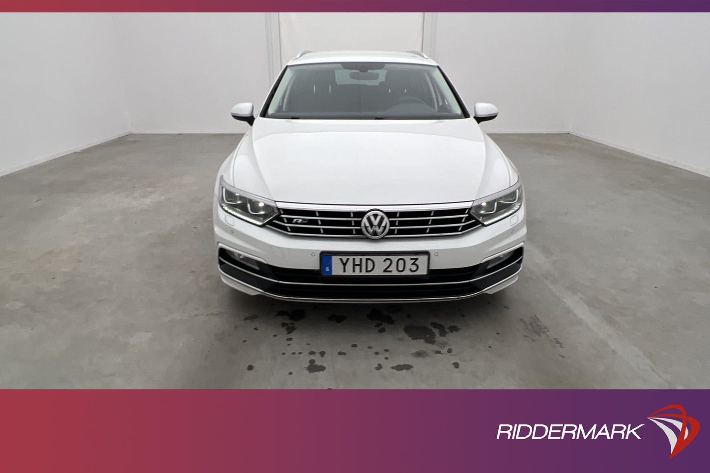 Volkswagen Passat 2.0 TDI 4M 190hk R-Line Värmar Kamera Drag