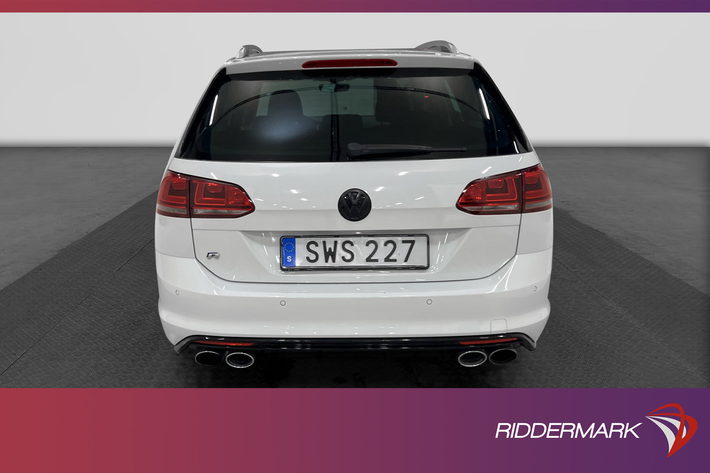 Volkswagen Golf R 2.0 4Motion P-sensorer CarPlay 300hk