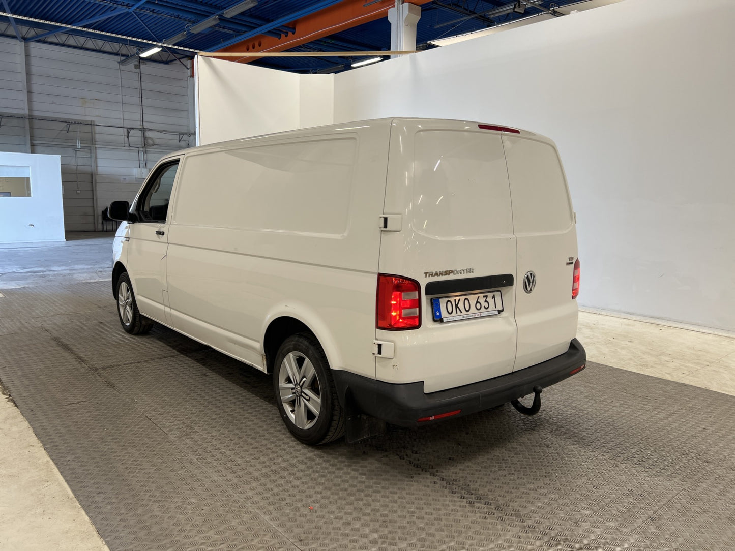 Volkswagen Transporter L2 205hk 4Motion Värmare Drag Moms