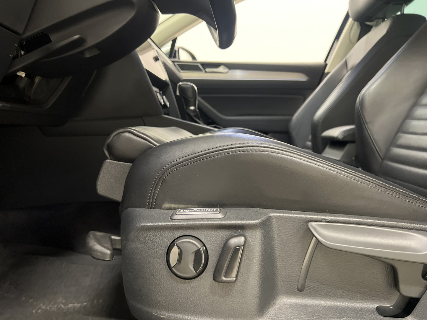 Volkswagen Passat Alltrack 4M 190h Cockpit D-värm Skinn Drag