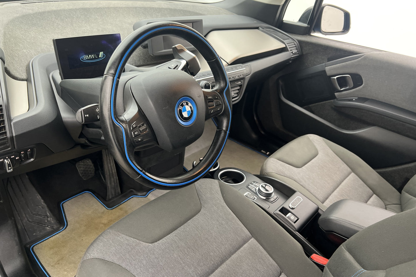 BMW i3 94 Ah REX 170hk Comfort Advanced Psensorer Navi CCS