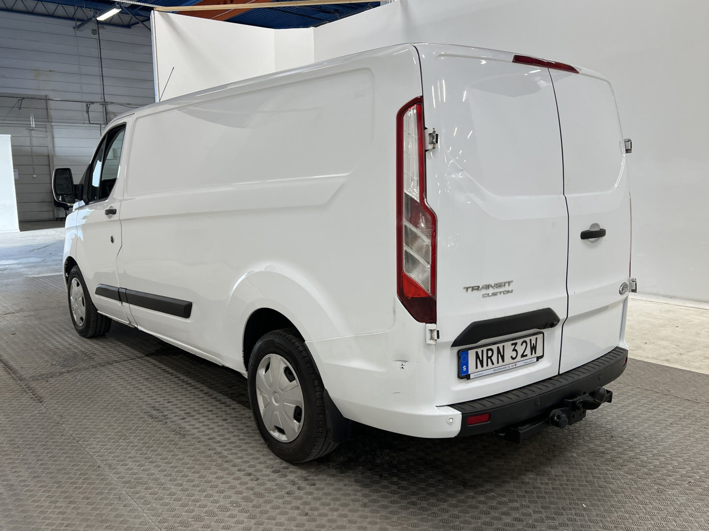 Ford Transit Custom L2 2.0 130hk Värmare Drag Sync-3 Moms