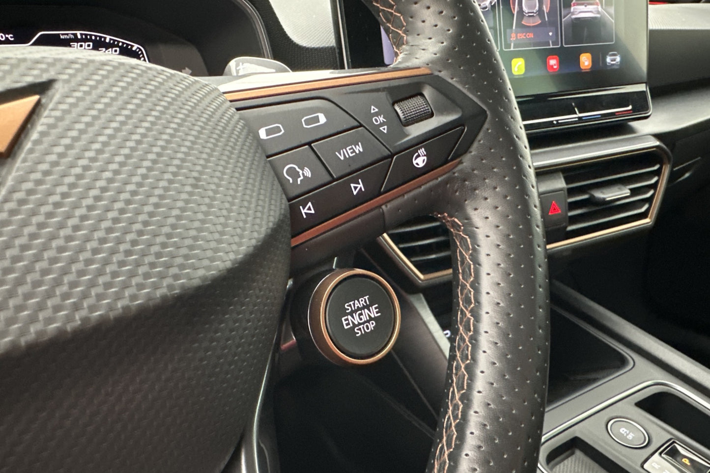 Cupra León e-Hybrid 204hk Backkamera Rattvärme CarPlay