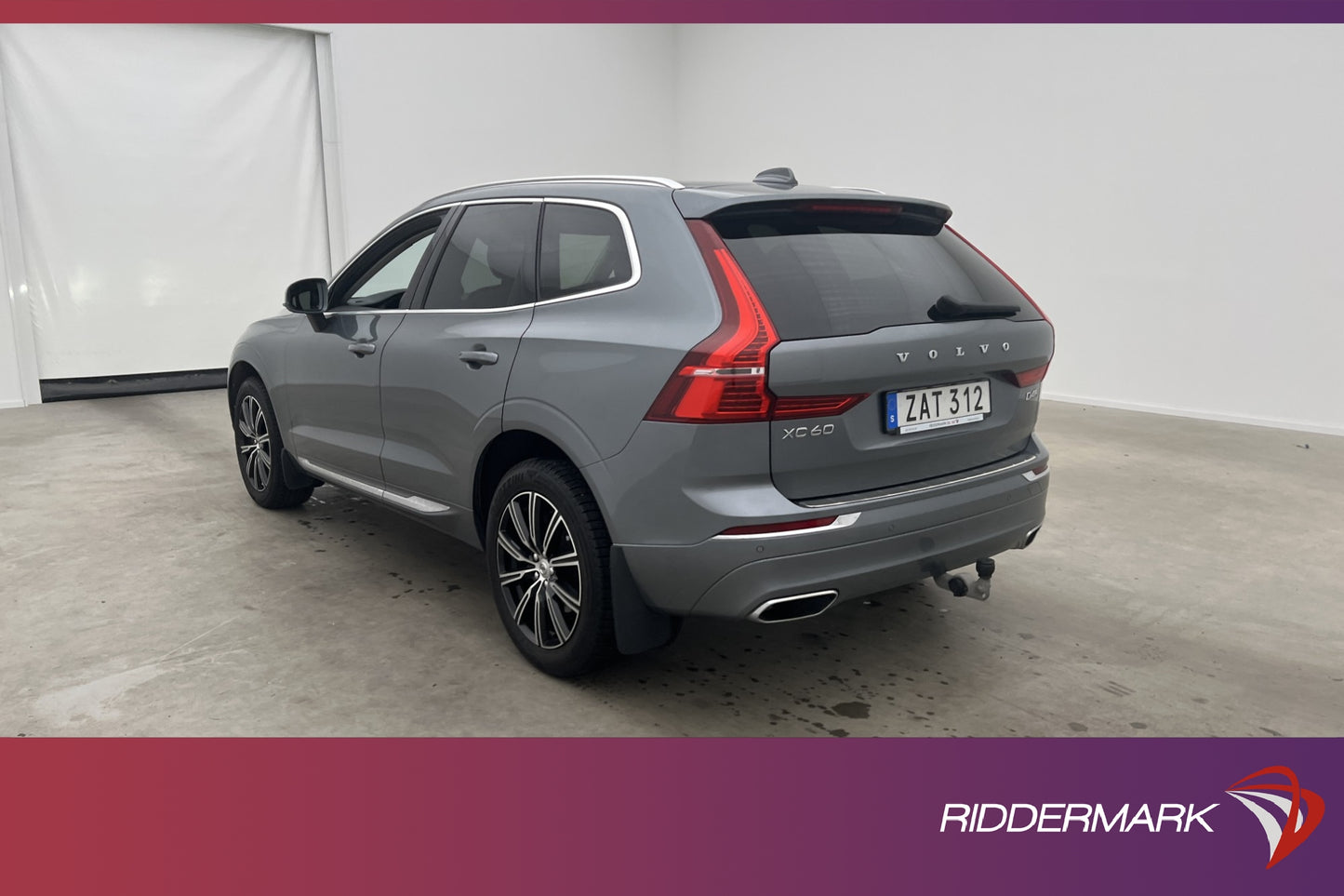 Volvo XC60 D4 AWD Inscription VOC Värm Kamera Navi BLIS Drag