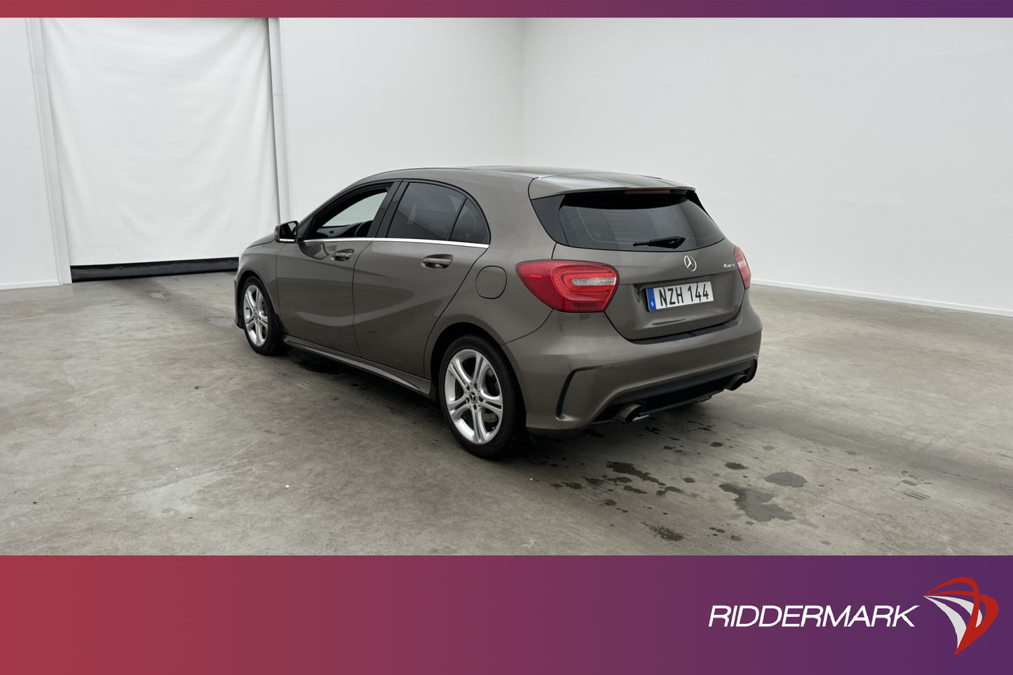 Mercedes-Benz A 250 4M 211hk AMG Sport Pano Navi Välservad