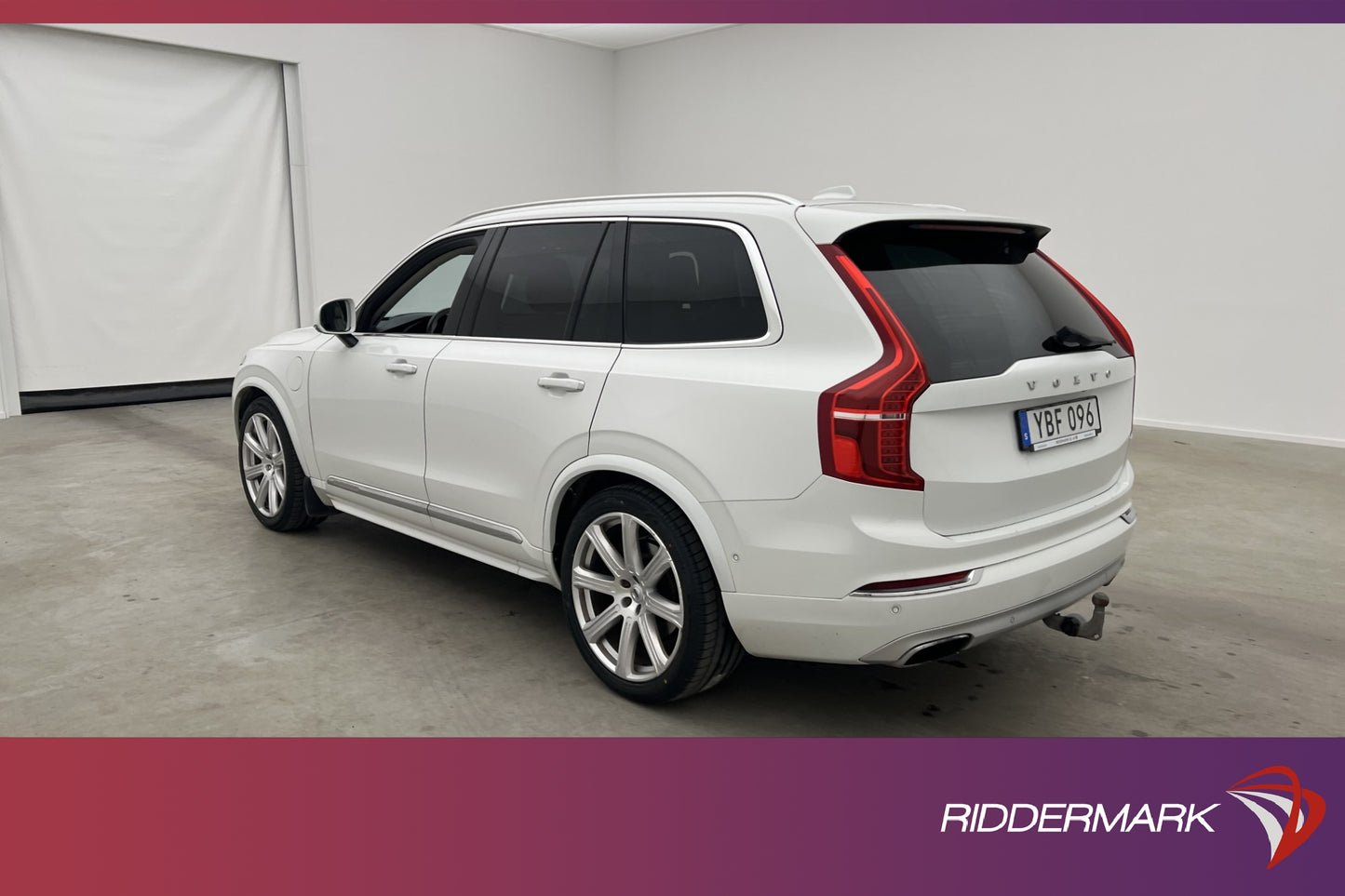 Volvo XC90 T8 AWD TwEn 407hk Inscription Pano Drag B&W VOC