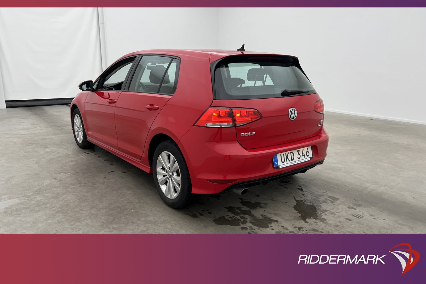 Volkswagen Golf 1.2 TSI 110hk R-Line Värm CarPlay Rattvärme