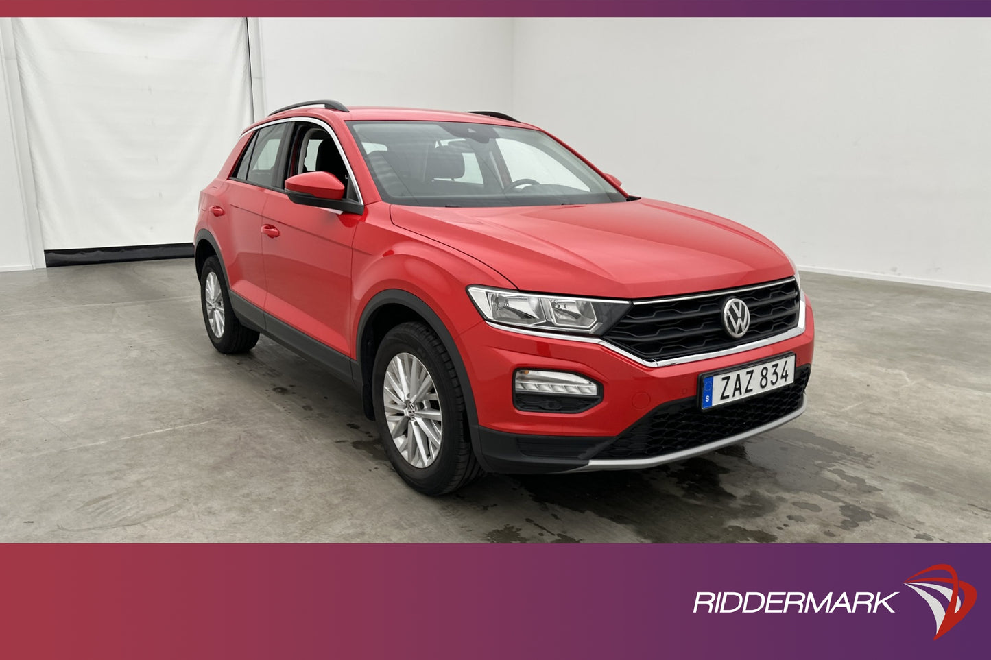 Volkswagen T-Roc 1.0 TSI 115hk Kamera CarPlay Drag Låg-Skatt