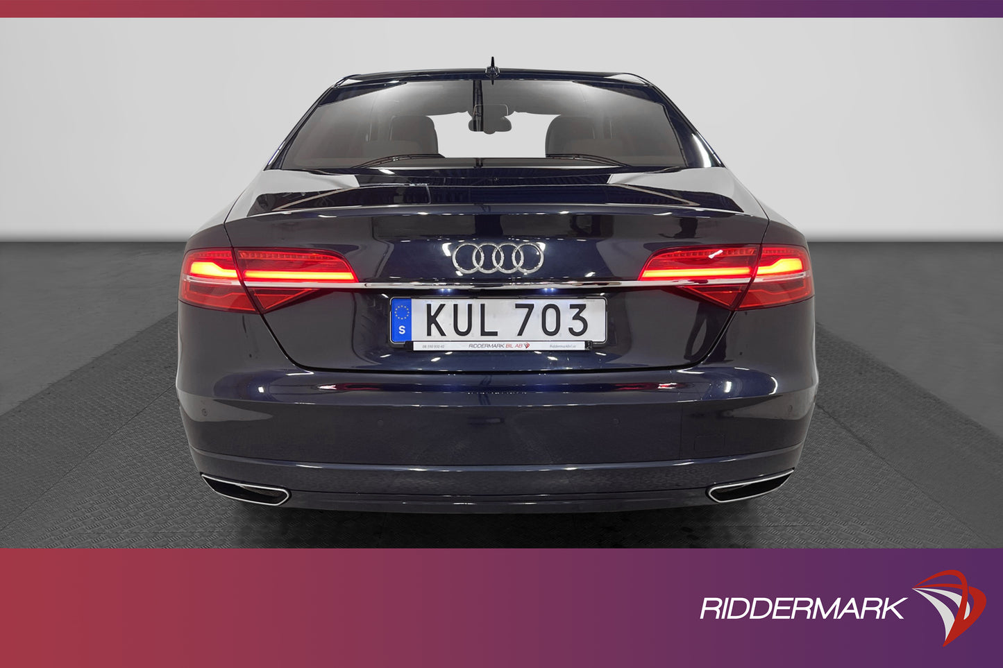 Audi A8 L 3.0 TDI Q Pano Luft Fjädring Soft Close B-kamera