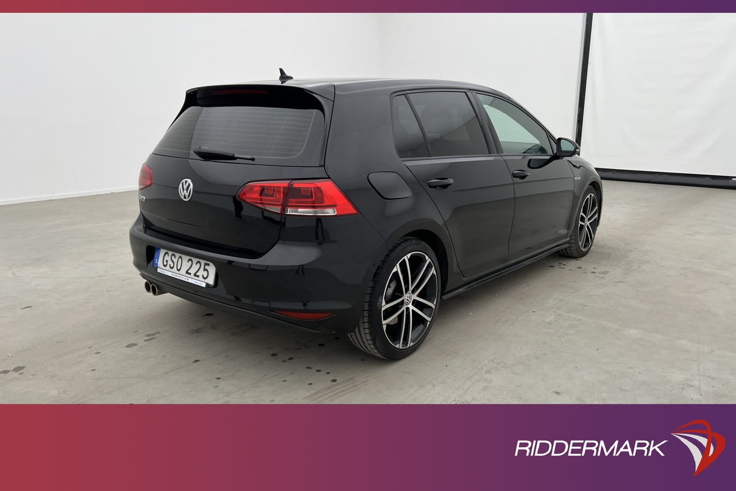 Volkswagen Golf GTD 2.0 TDI 184hk Premium Navi Carplay Eu6