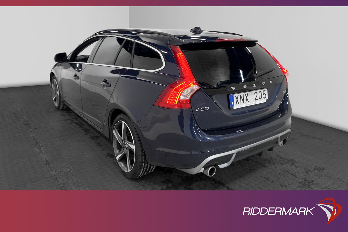 Volvo V60 D4 163hk R-Design VOC Taklucka Värm Navi Sensorer