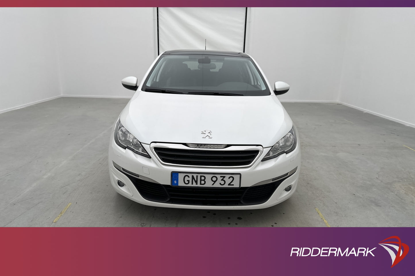 Peugeot 308 1.2 e-THP 110hk Active Pano Kamera Navi Välserv