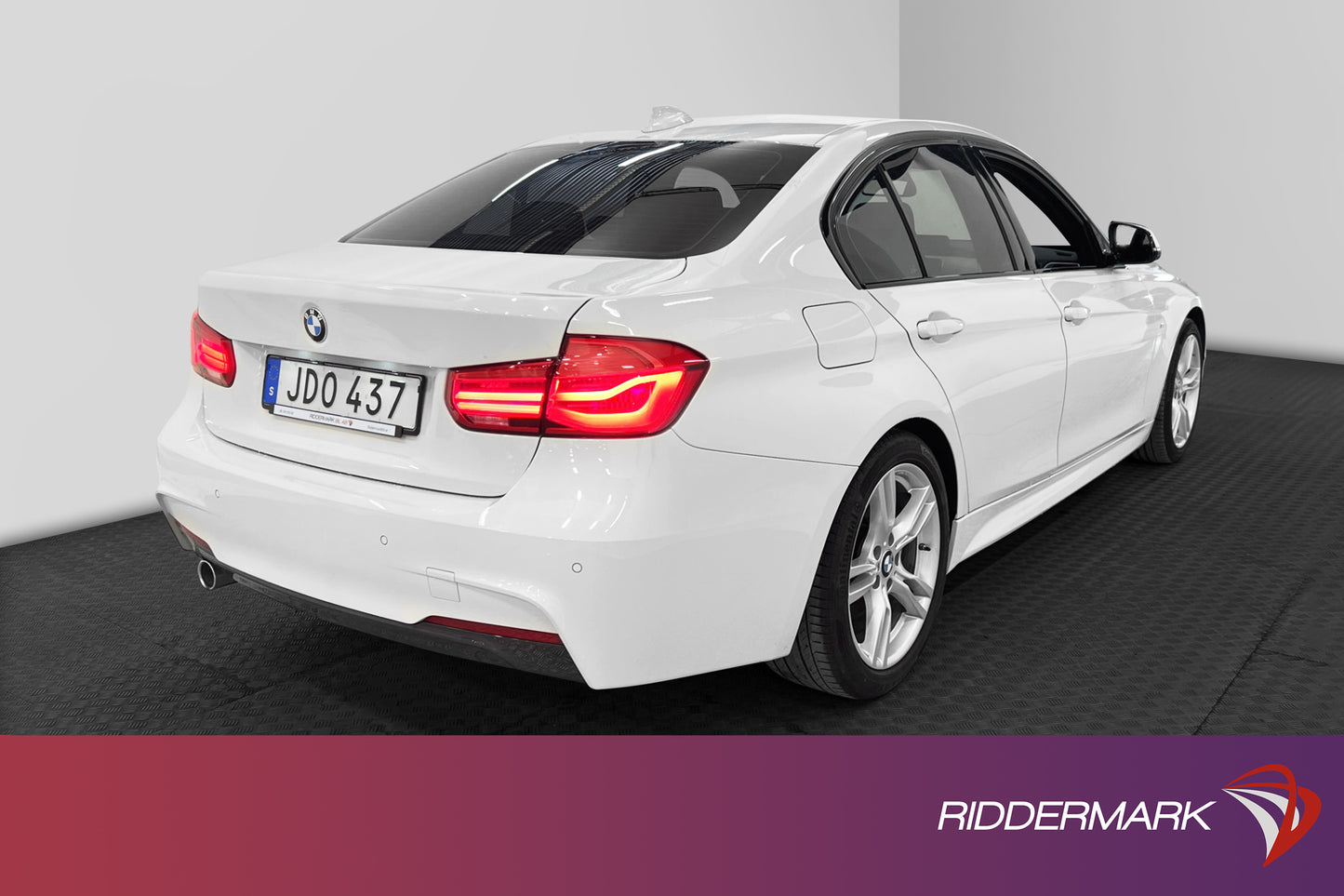 BMW 318d Sedan Steptronic 150hk M Sport HiFi 7990 Mil Euro6