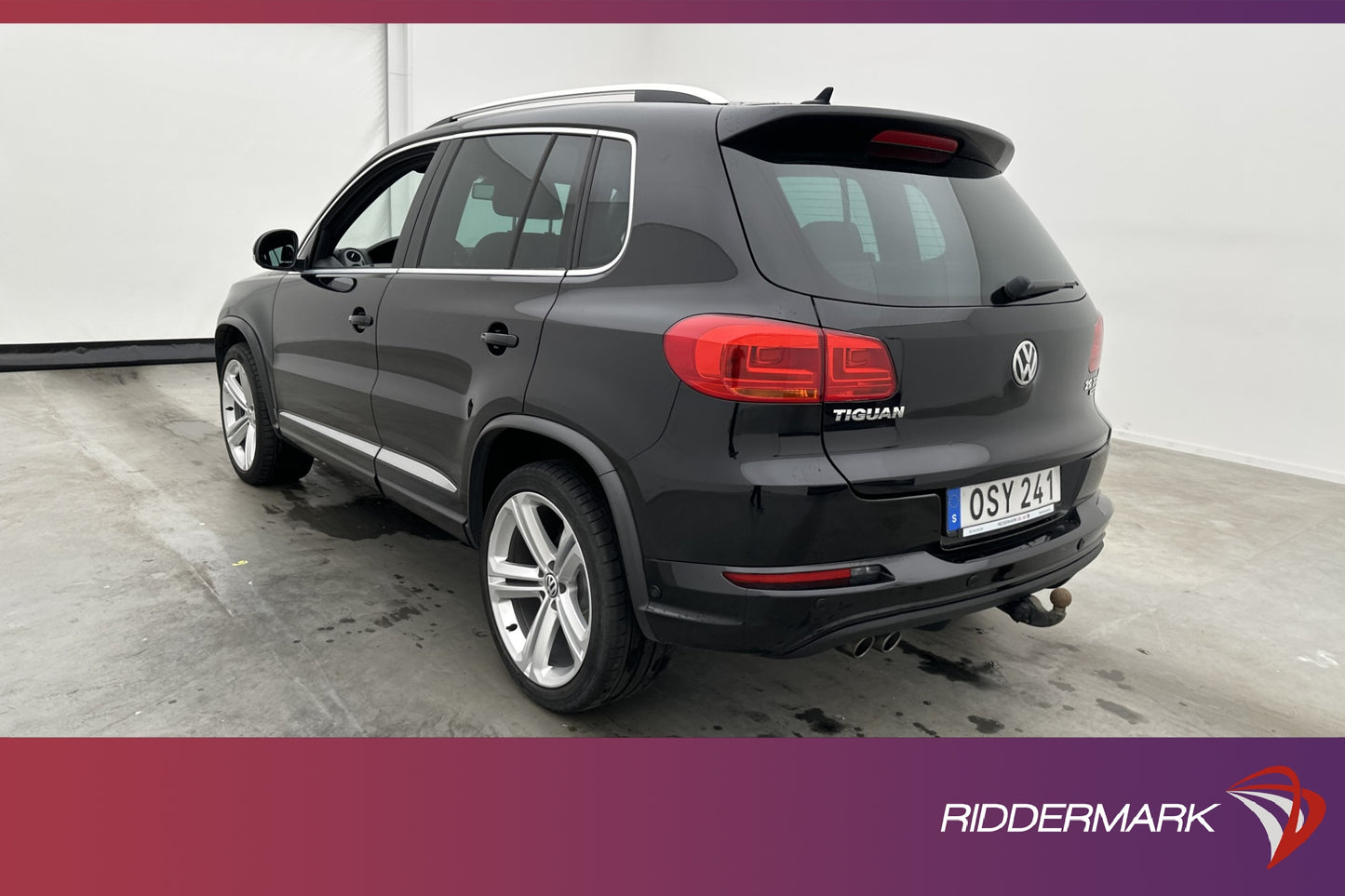 Volkswagen Tiguan 2.0 TDI 4M 177hk R-Line Värmar Kamera Drag