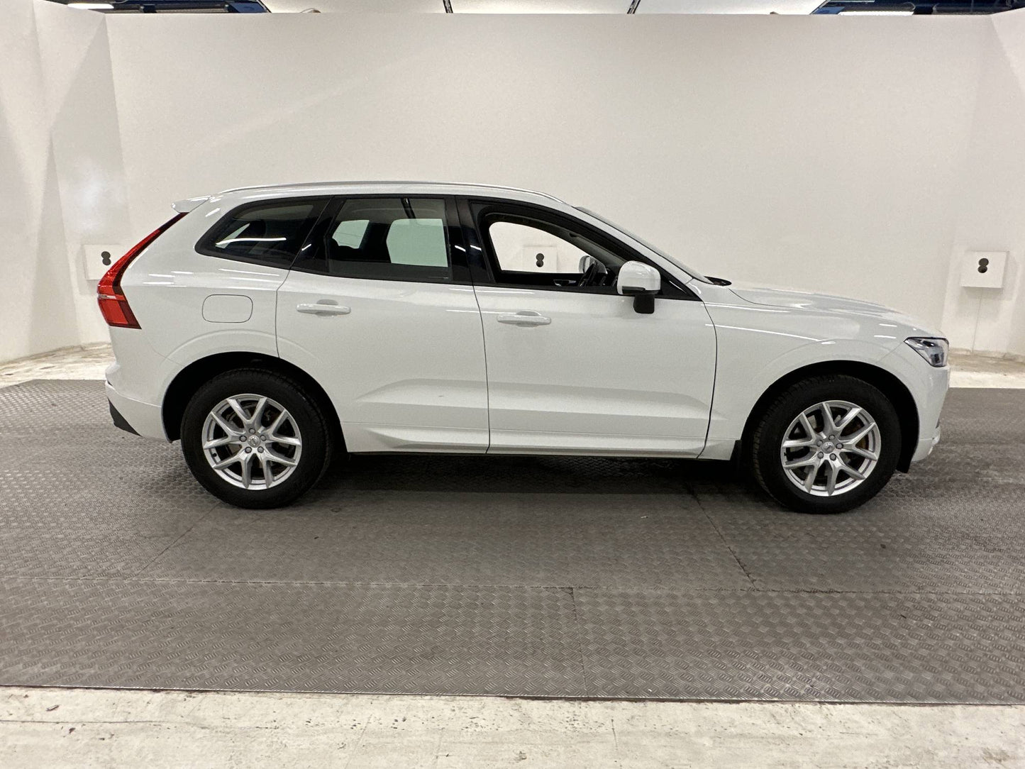 Volvo XC60 T4 190hk Momentum Värmare VOC Rattvärme Dragkrok