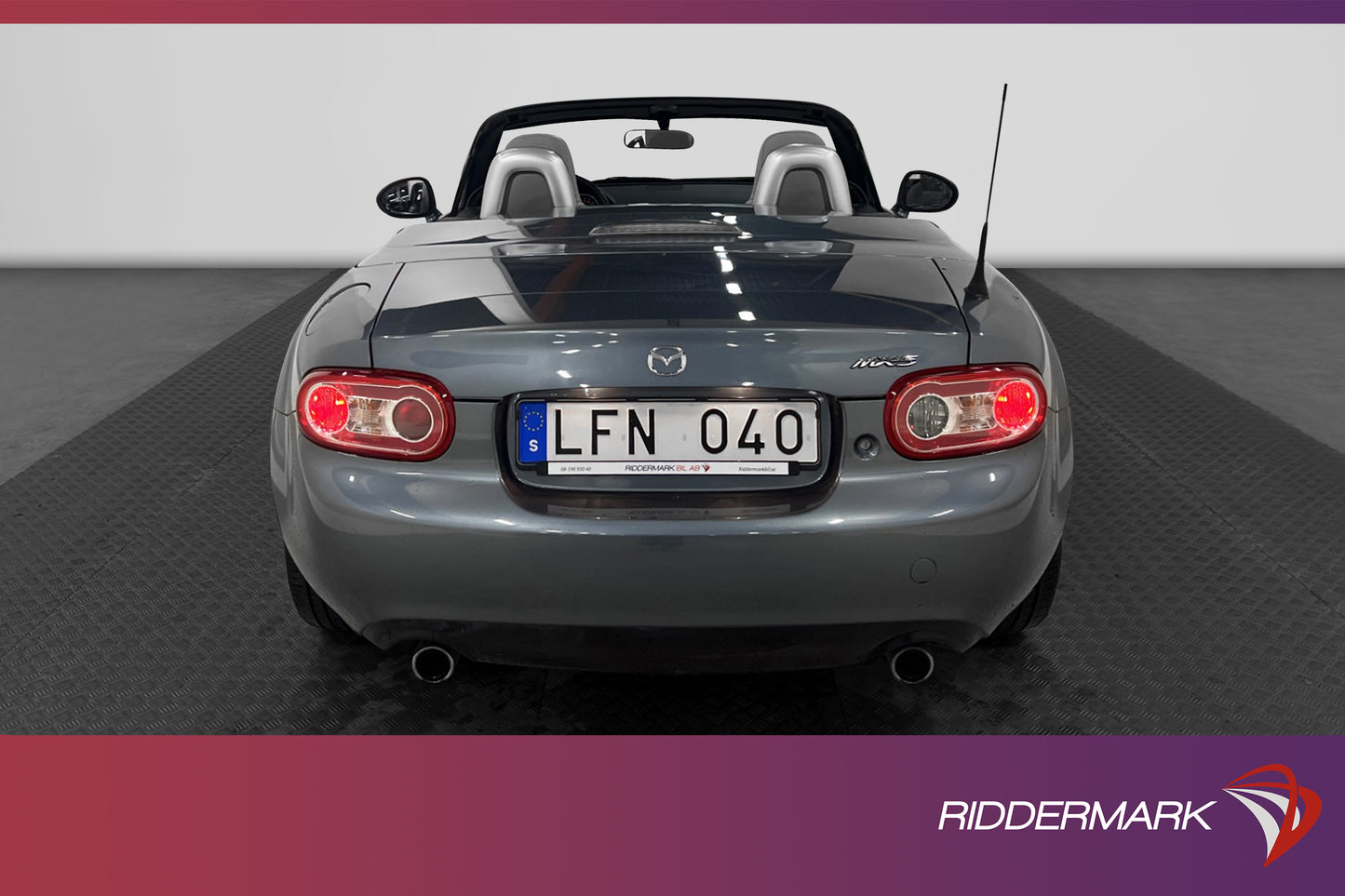 Mazda MX-5 Roadster Coupe MZR 126hk Skinnklädsel Välservad