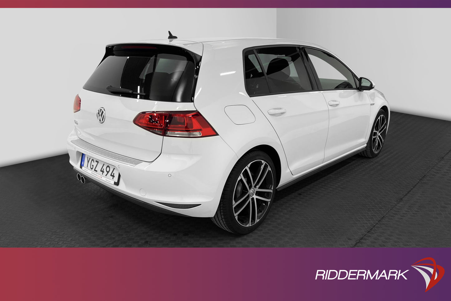 Volkswagen Golf GTD 2.0 TDI  Plus D-värm Välservad Adaptiv