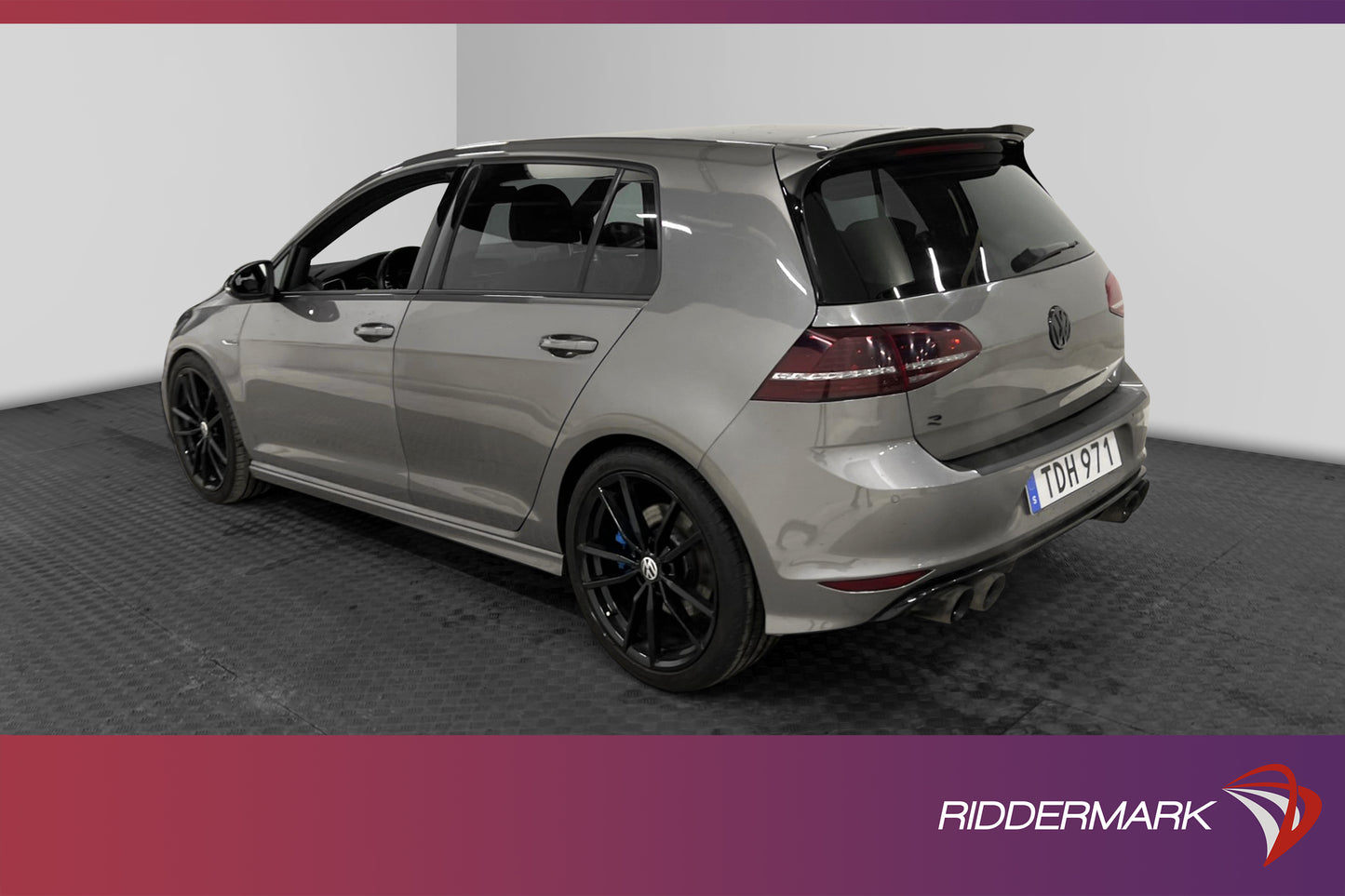 Volkswagen Golf R 2.0 4Motion B-kamera Dynaudio Skinn 300hk