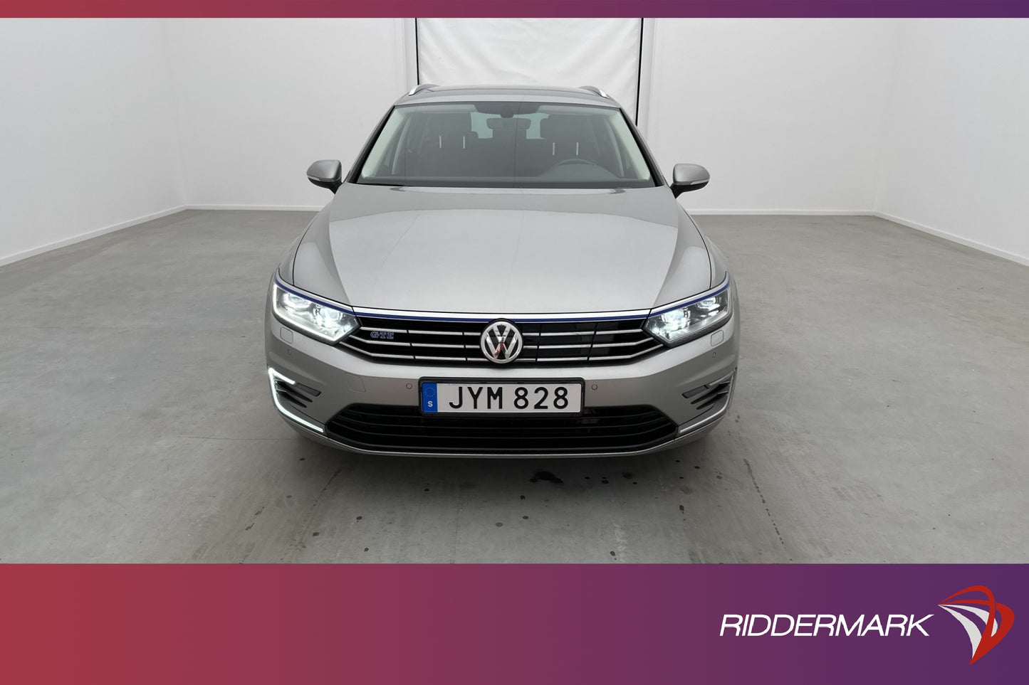 Volkswagen Passat GTE 218hk Backkamera Pvärmare Dragkrok