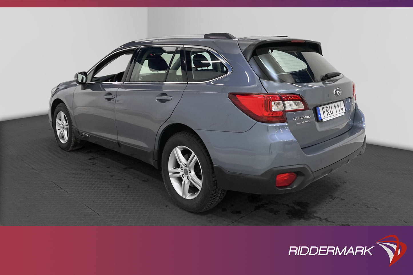 Subaru Outback 2.0 150hk 4WD M-Värm Skinn B-Kamera Välservad