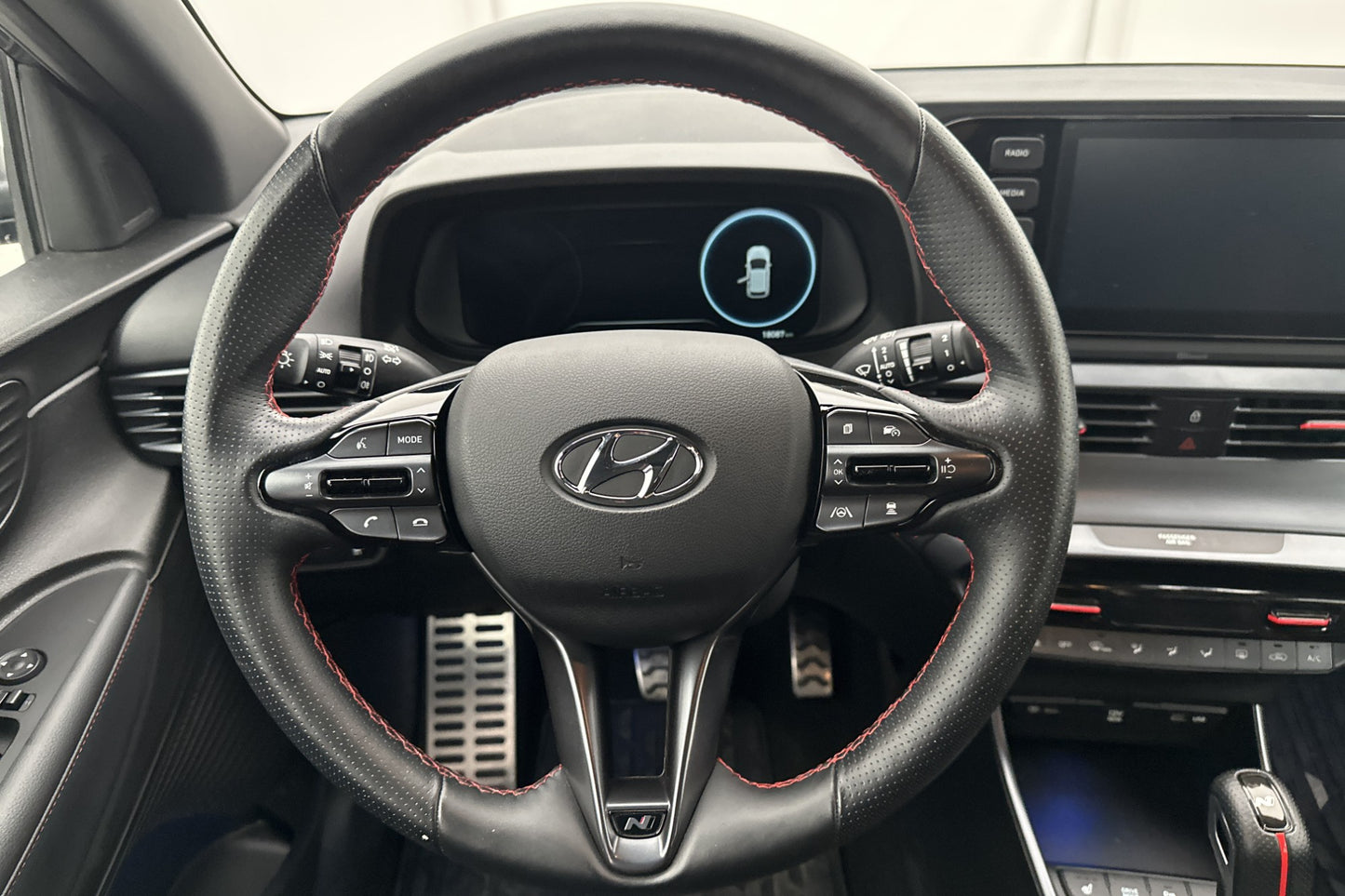 Hyundai i20 T-GDI 120hk N-Line Kamera CarPlay Cockpit Drag