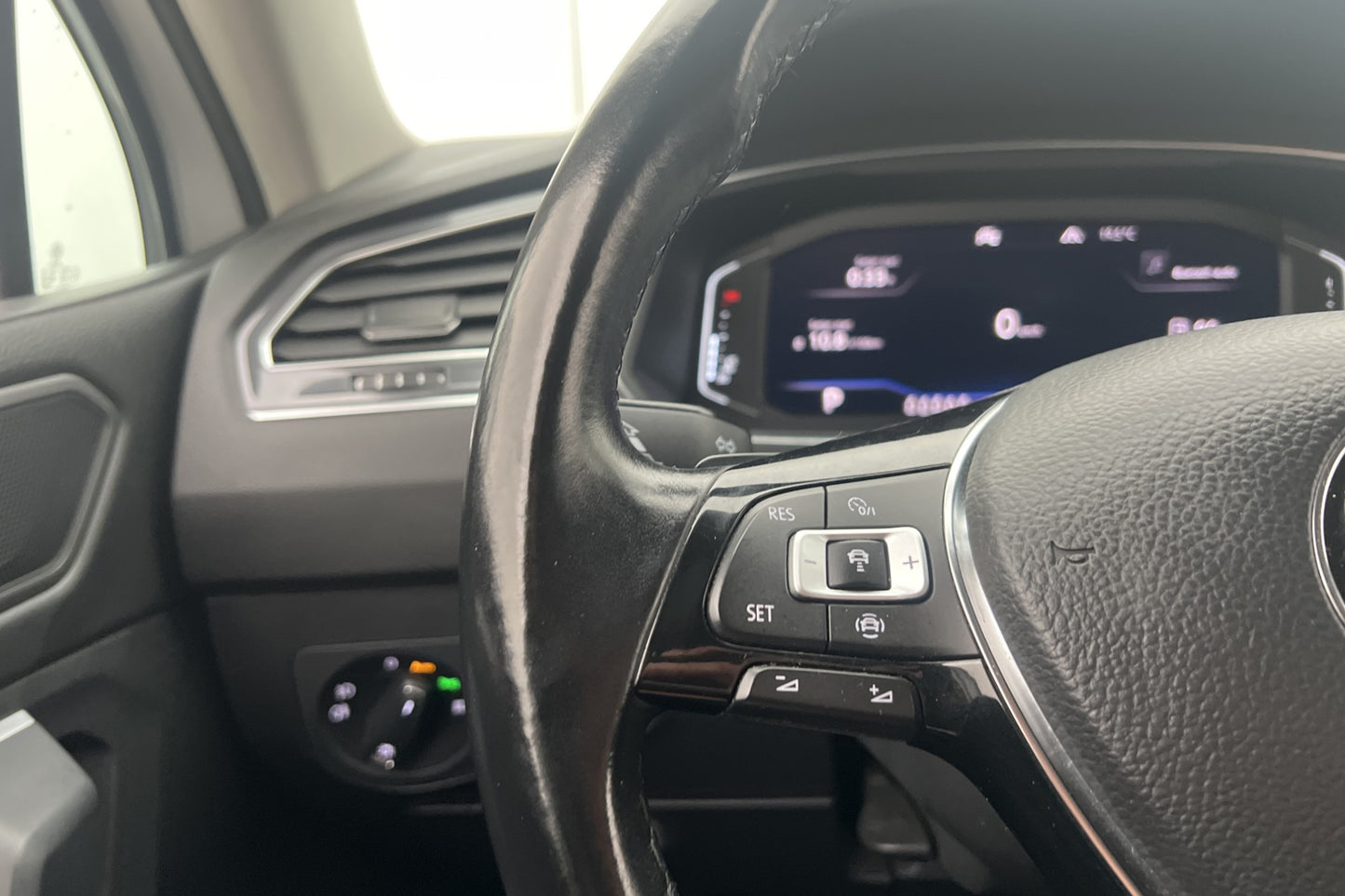 Volkswagen Tiguan Allspace 4M 190hk R-Line 7-sits Cockpit