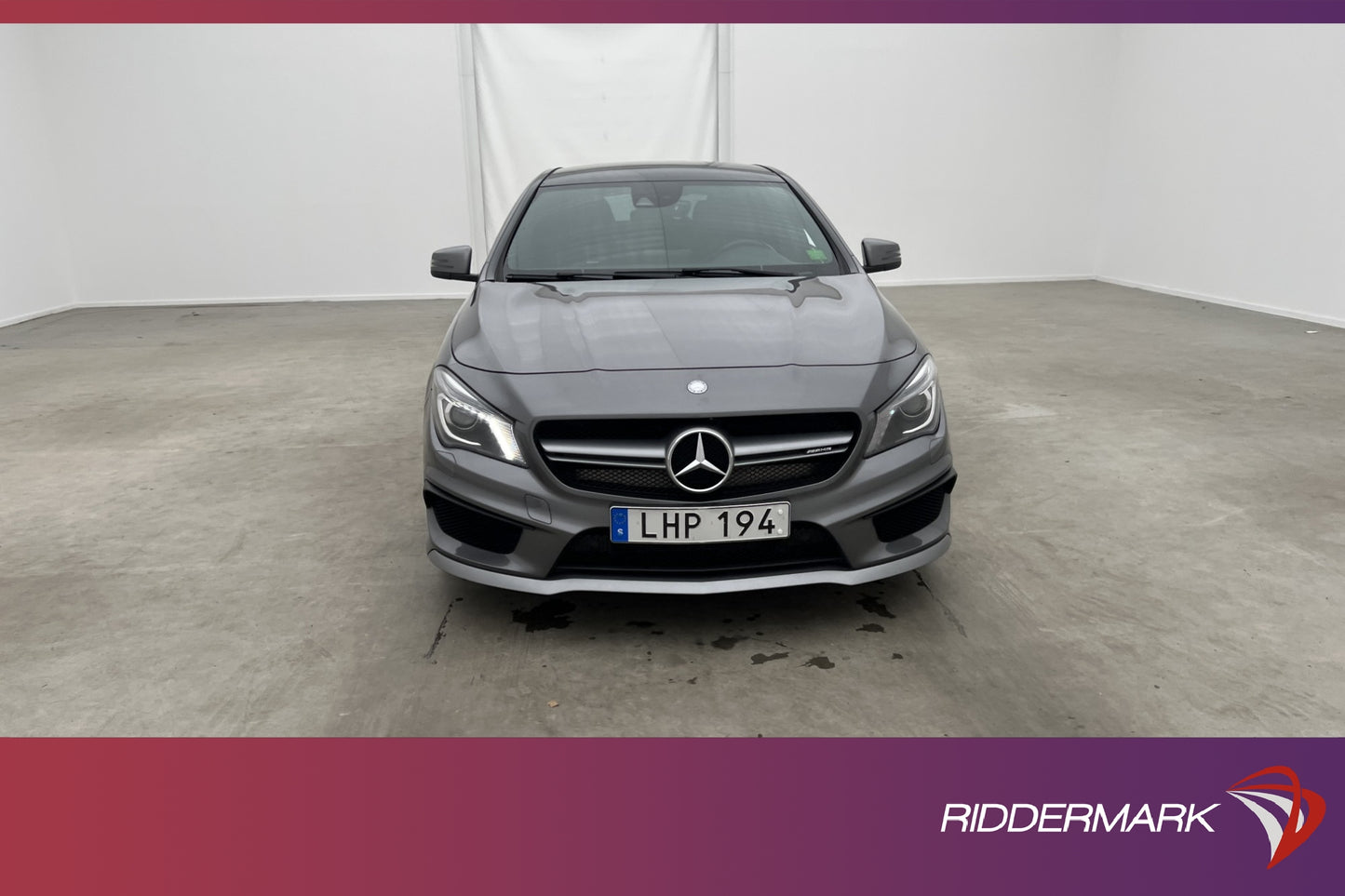 Mercedes-Benz CLA 45 AMG 360hk Skalstolar Panorama H/K Navi