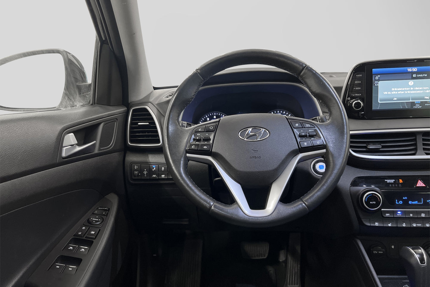 Hyundai Tucson 1.6 T-GDI 4WD Premium Pano 360° Navi Skinn