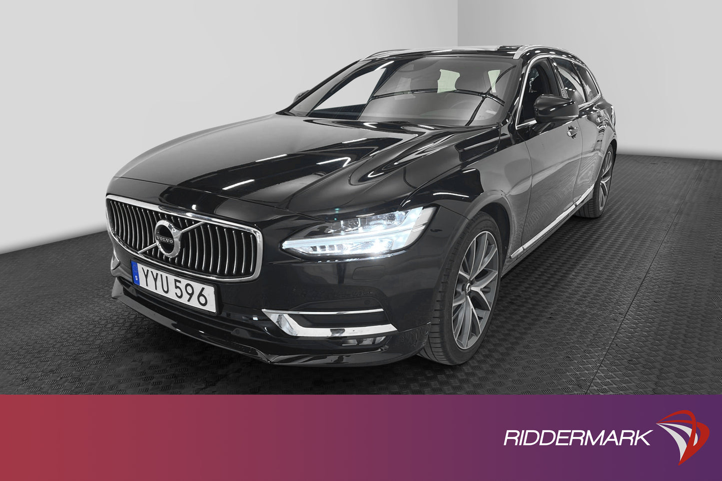 Volvo V90 D4 190hk AWD Inscription Pano VOC B-Kamera Navi