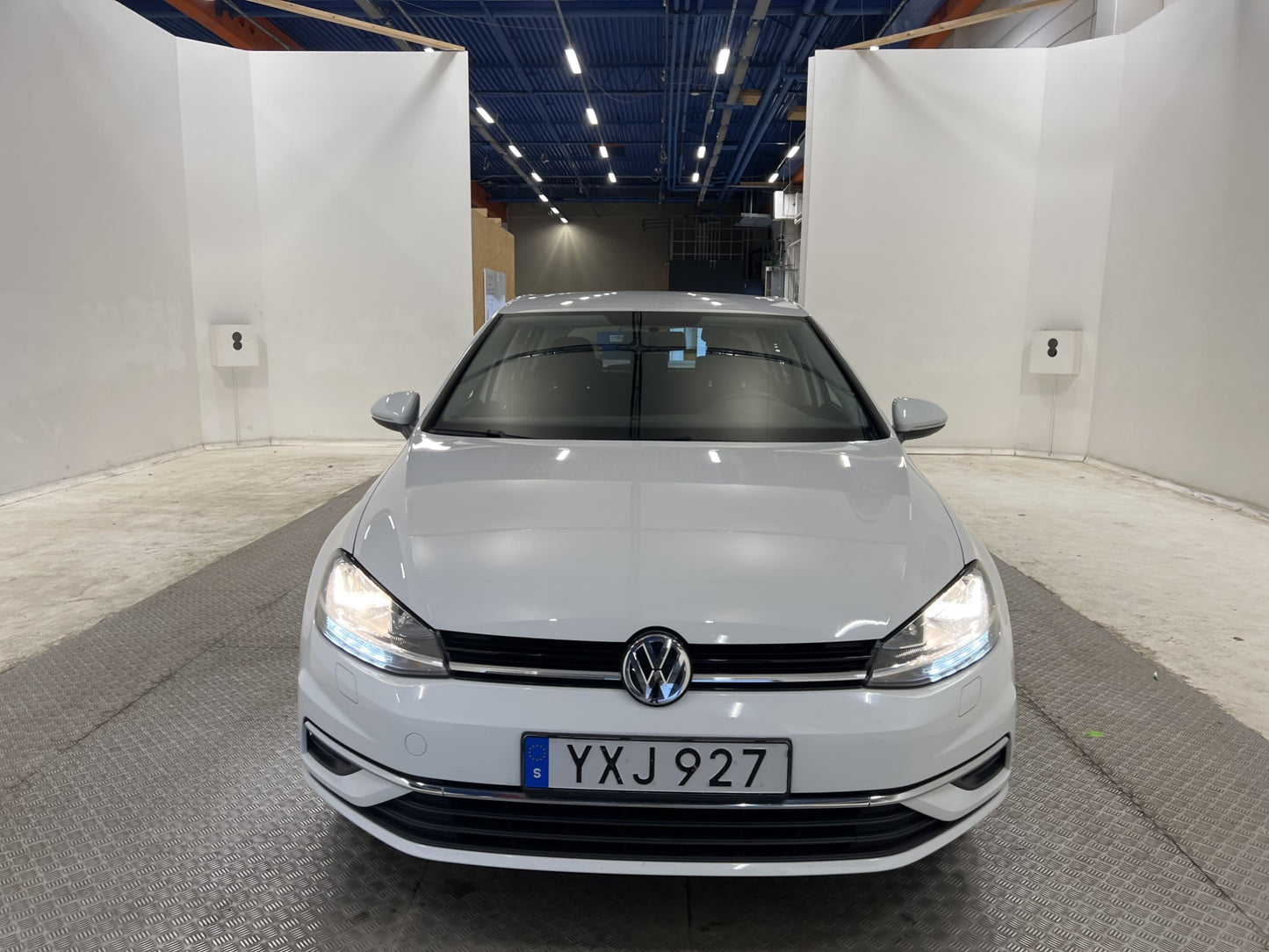 Volkswagen Golf 1.0 TSI 110hk App-connect Adaptiv 4455mil