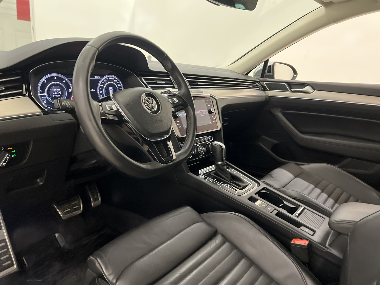 Volkswagen Passat Alltrack 4M 190hk Executive Cockpit Drag