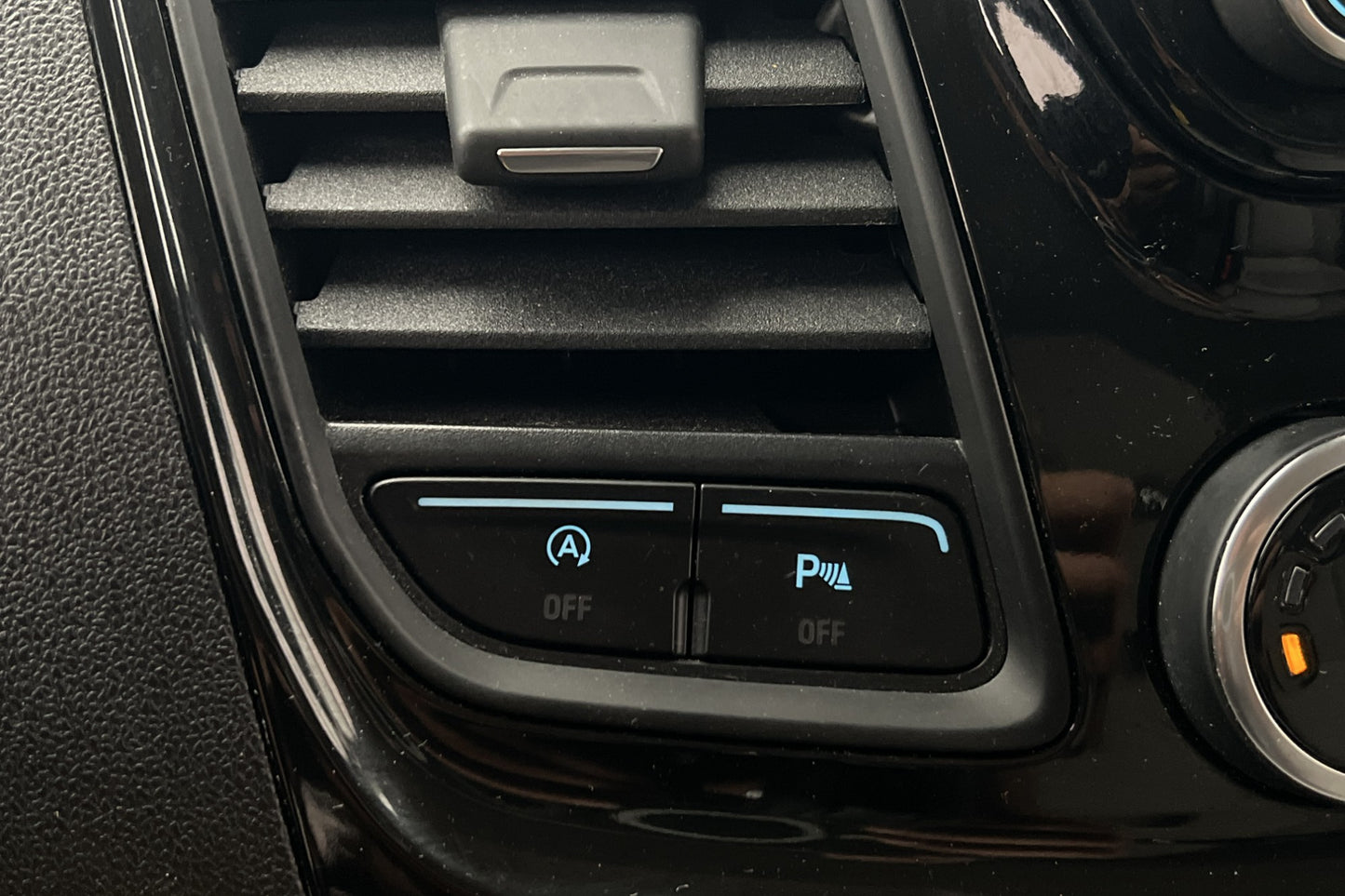 Ford Tourneo Custom 2.0TDCi Värmare CARPLAY B-Kamera 9-Sits