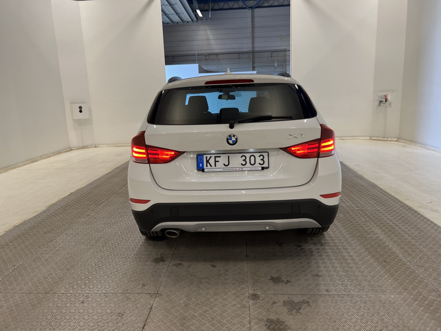 BMW X1 xDrive20d 184hk HiFi Värm Navi Rattvärme PDC Välserv