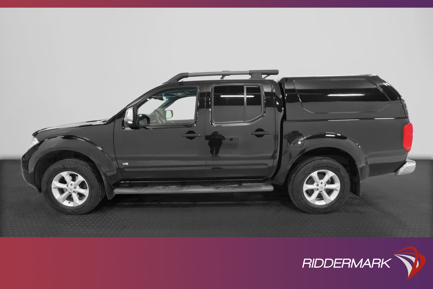 Nissan Navara 3.0dCi 231hk 4x4 Dragkrok Skinn Taklucka Moms