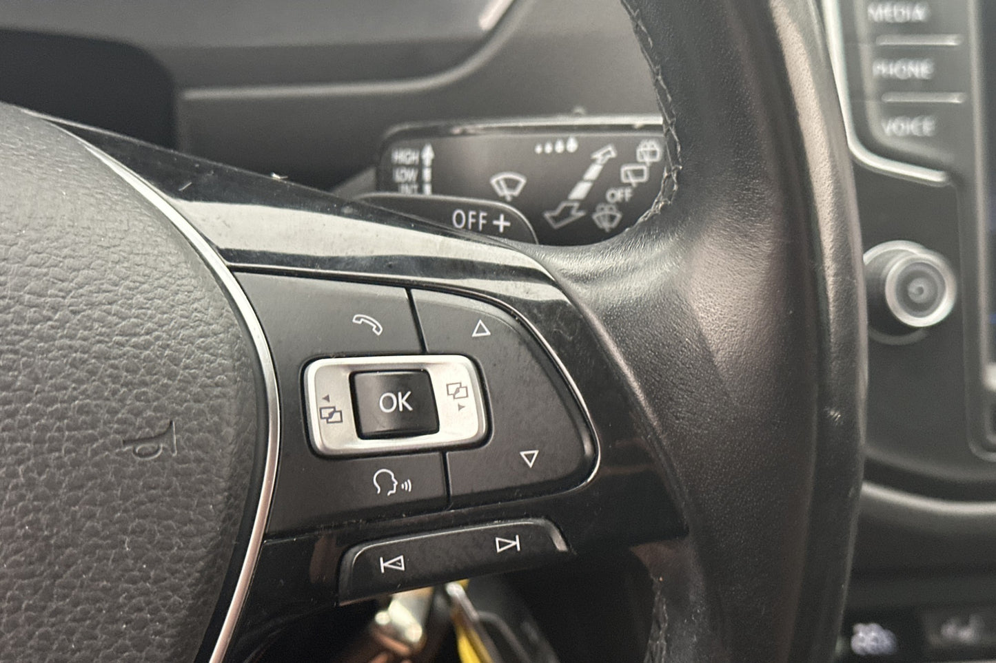 Volkswagen Tiguan TDI 4M GT Cockpit Värm Navi Sensorer Drag