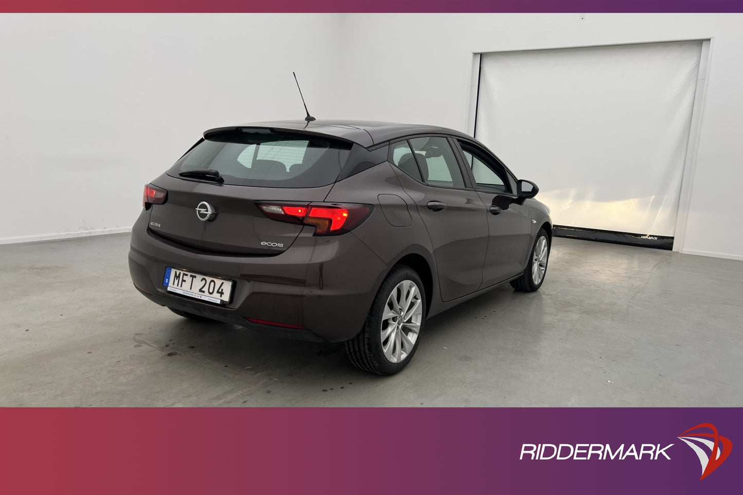 Opel Astra 1.0 105hk Enjoy Sensorer Rattvärmare Välservad