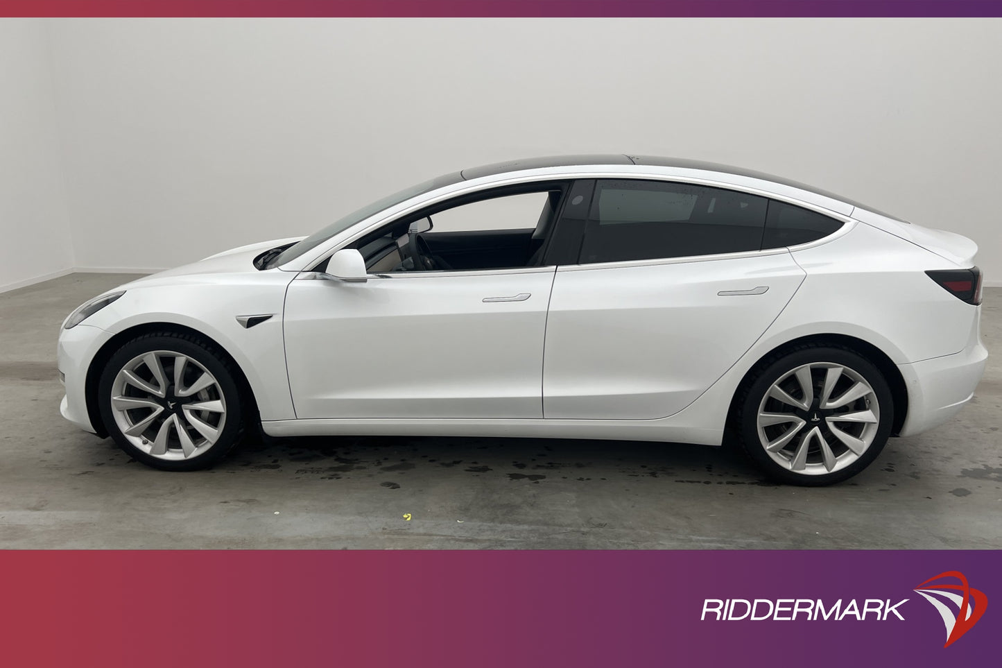 Tesla Model 3 Long Range AWD 440hk En-Brukare Uppgraderad-AP