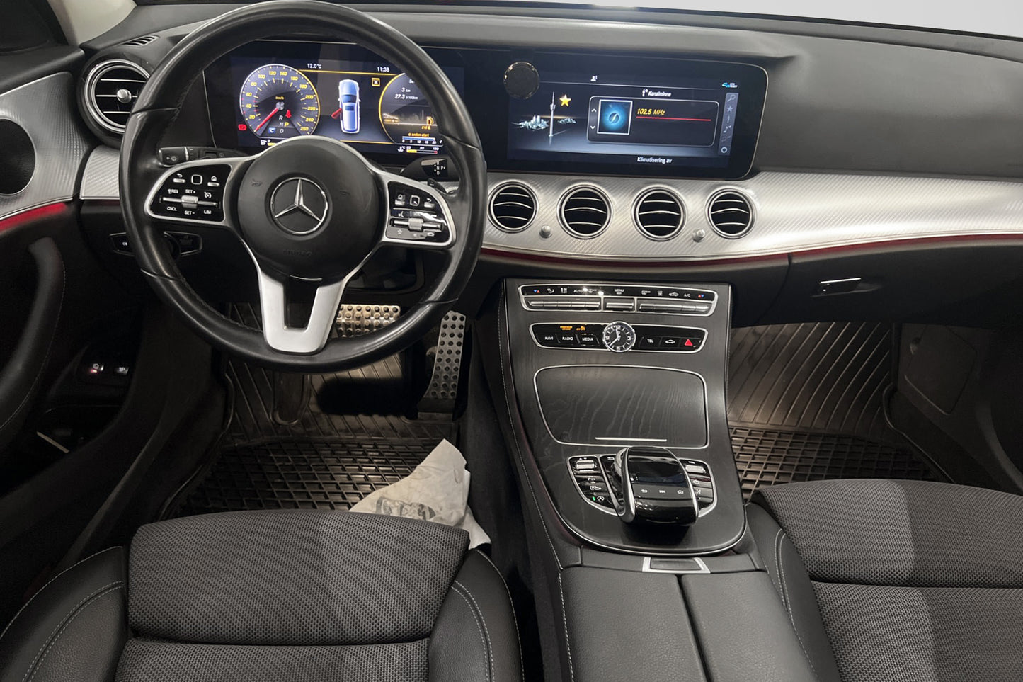 Mercedes-Benz E 200 T d 160hk Widescreen Värmare Kamera Navi