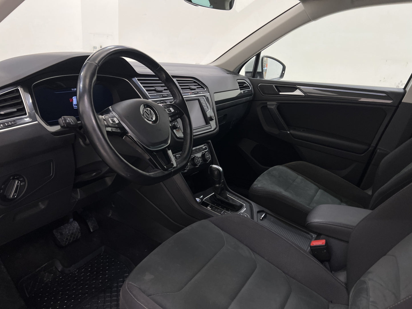 Volkswagen Tiguan TDI 4M 190hk Premium GT Cockpit Värm Drag